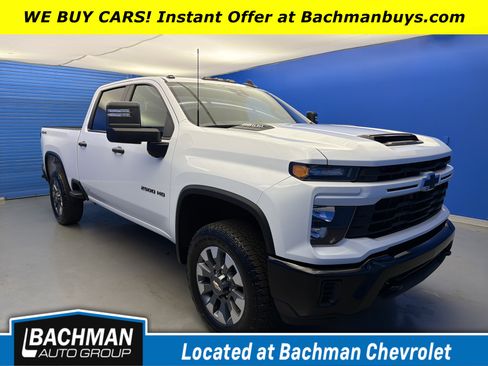 Used 2024 Chevrolet Silverado 2500 Custom w/ Custom Value Package AWD/4WD image 1