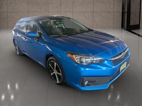 Used 2023 Subaru Impreza 2.0i Premium AWD/4WD image 3