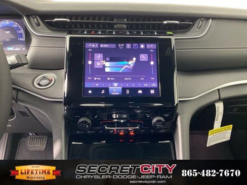 New 2026 Jeep Grand Cherokee Laredo X image 20