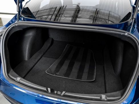 Used 2018 Tesla Model 3 Long Range image 48