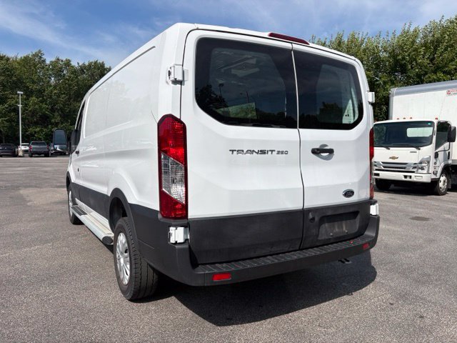 Used 2025 Ford Transit 250 Low Roof w/ Exterior Upgrade Package RWD image 3