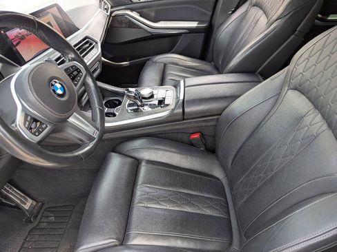 Used 2020 BMW X5 M50i w/ Executive Package AWD/4WD image 21