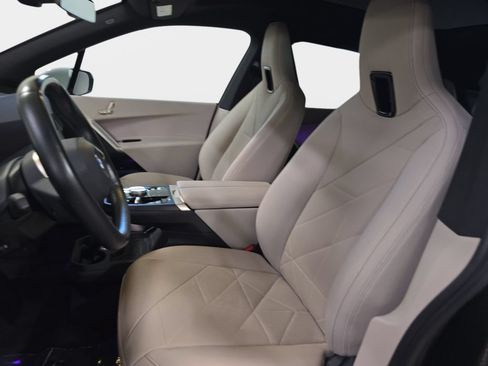 Certified 2023 BMW iX xDrive50 AWD/4WD image 14