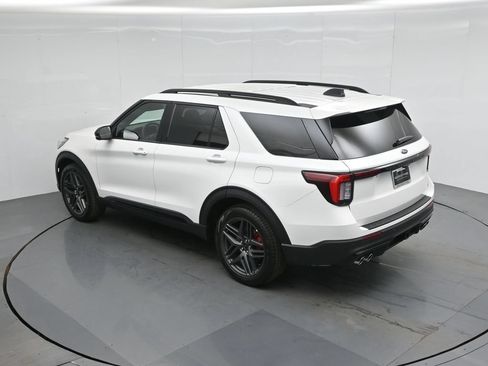 New 2026 Ford Explorer ST AWD/4WD image 41