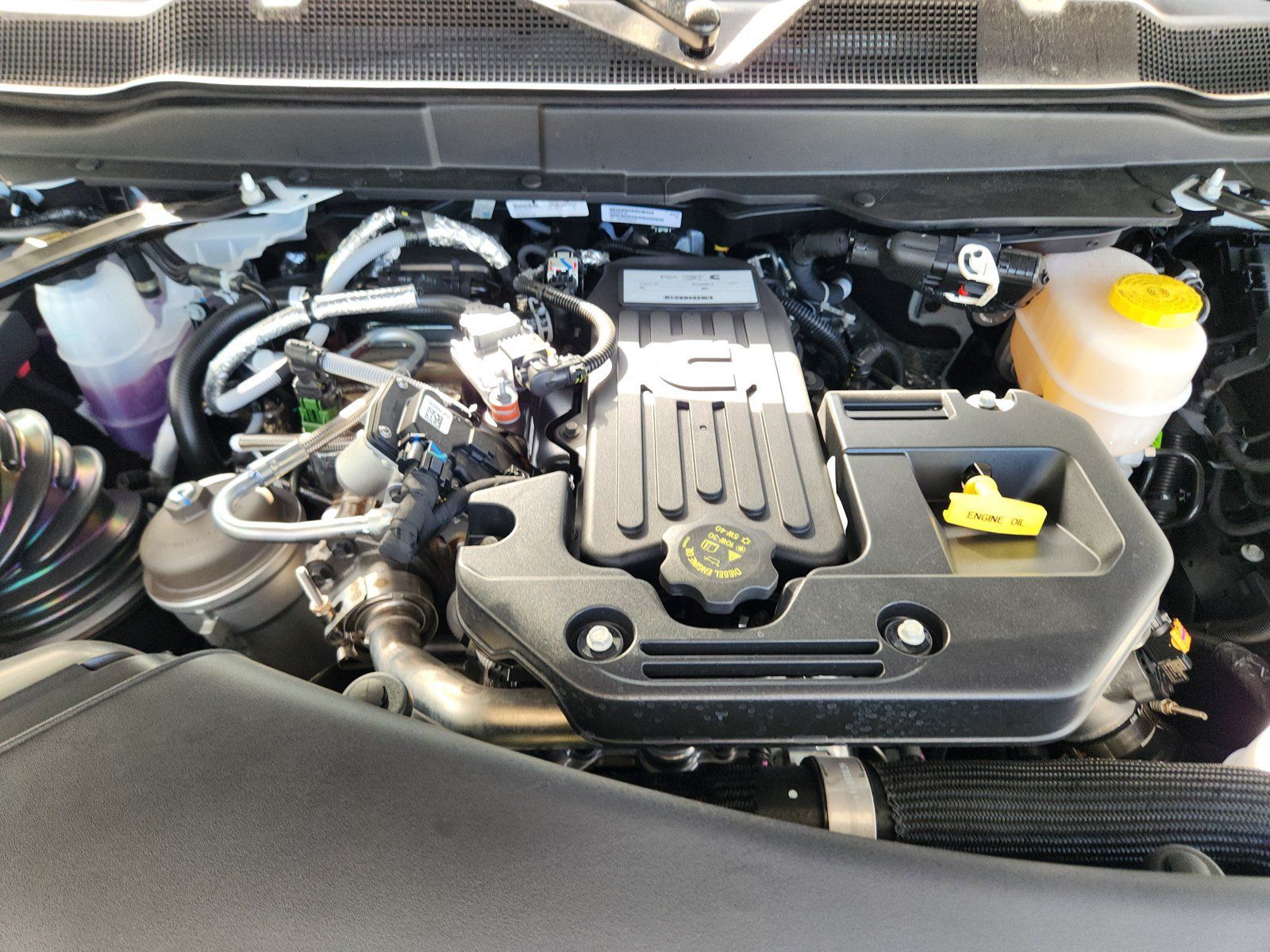 New 2027 RAM 3500 Tradesman AWD/4WD image 28