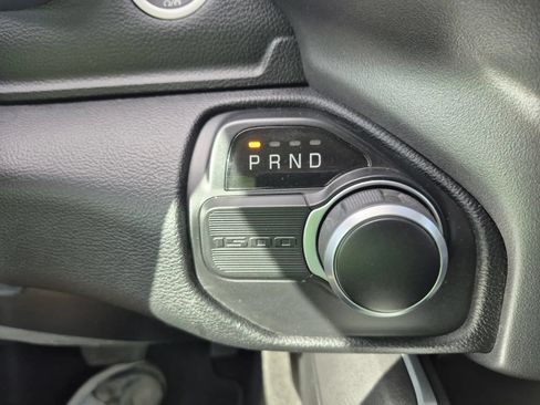 Used 2020 RAM 1500 Lone Star RWD image 29