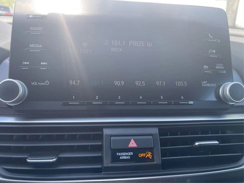 Used 2018 Honda Accord LX image 13