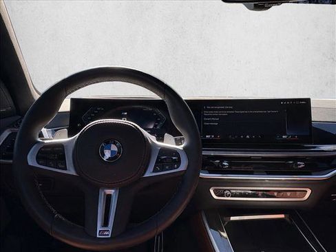 Used 2024 BMW X5 M60i image 16