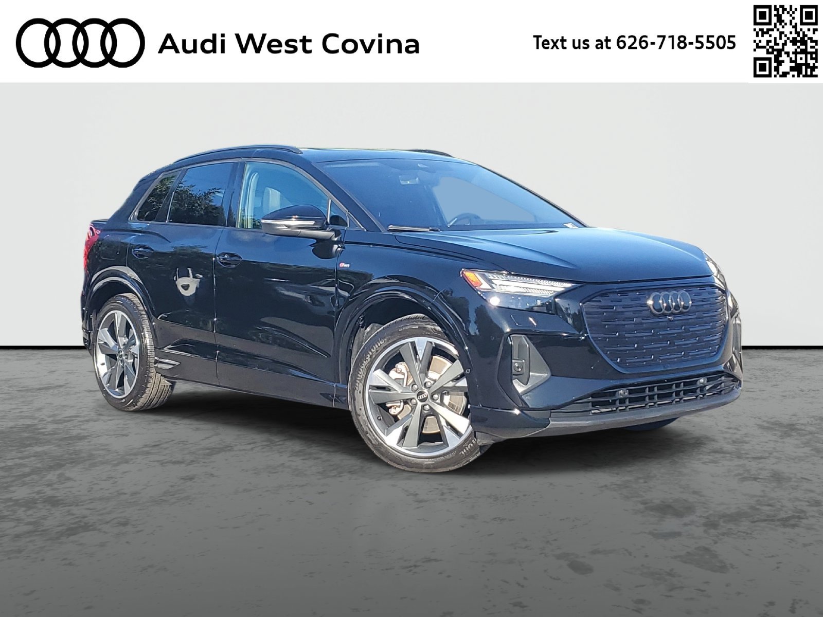 Used 2024 Audi Q4 e-tron Prestige AWD/4WD image 1