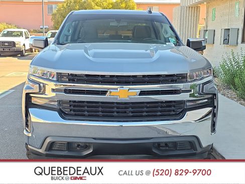 Used 2020 Chevrolet Silverado 1500 LT w/ Texas Edition image 2