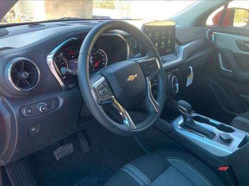 New 2025 Chevrolet Blazer LT image 8