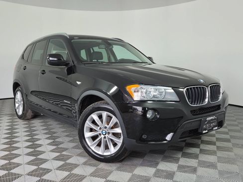 Used 2013 BMW X3 xDrive28i AWD/4WD image 1