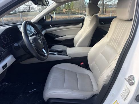 Used 2019 Honda Accord EX-L image 13