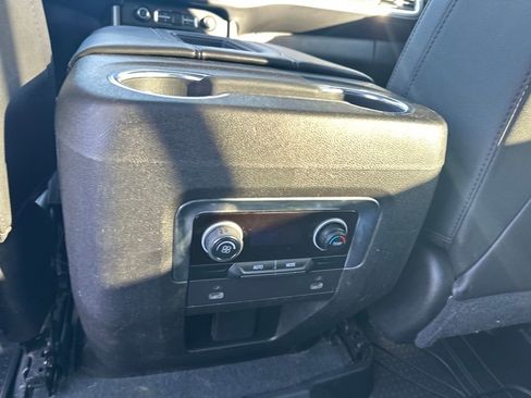 Certified 2021 Chevrolet Suburban Z71 image 14