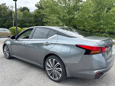 Used 2023 Nissan Altima 2.5 SL FWD image 5