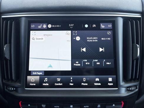 Used 2022 Maserati Levante Modena image 51