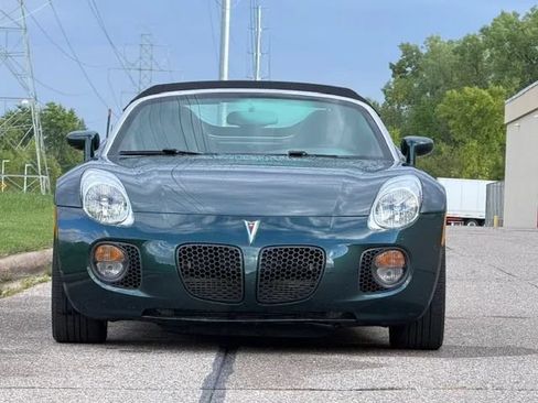 Used 2009 Pontiac Solstice GXP w/ Premium Package RWD image 4