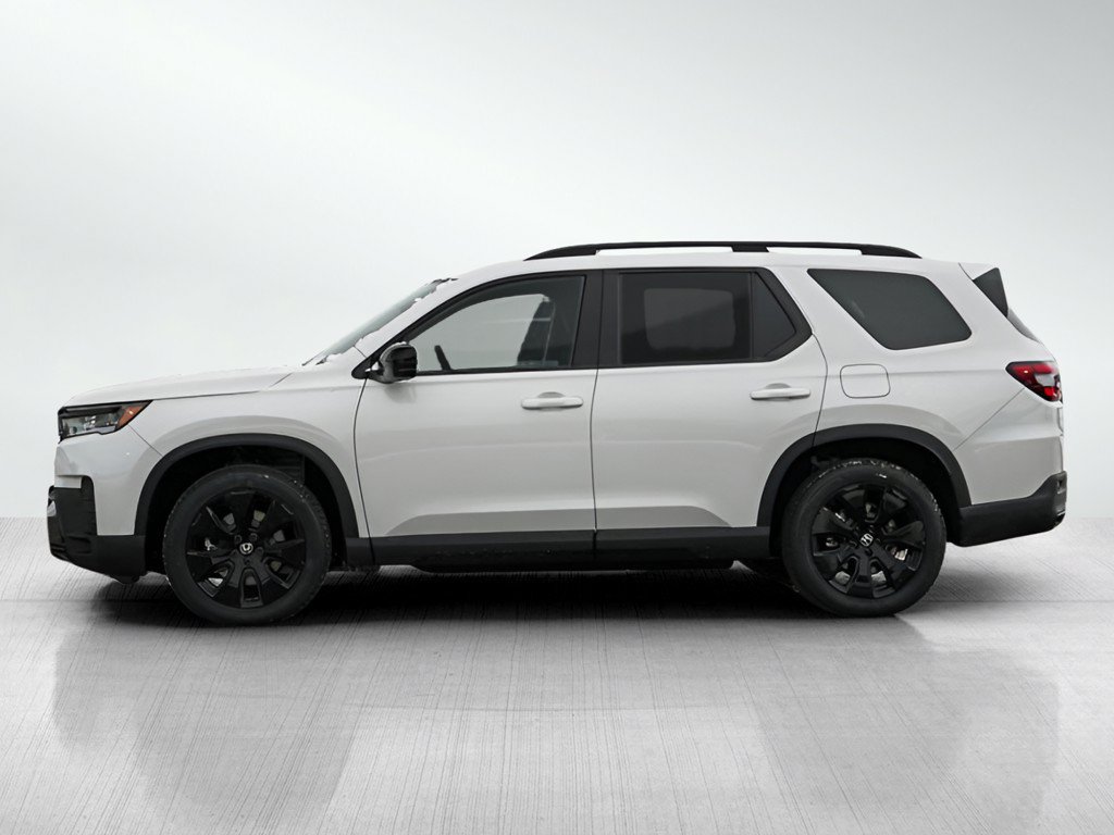 New 2026 Honda Pilot Black Edition image 4