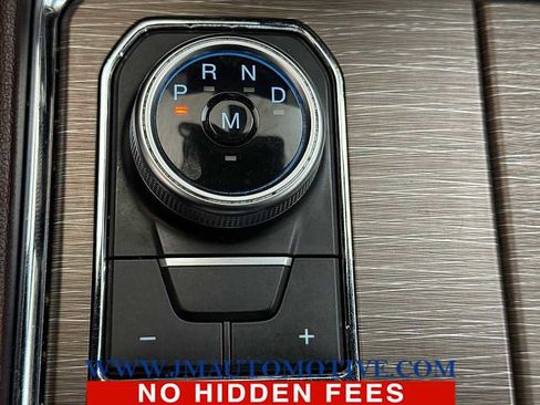 Used 2023 Ford Expedition Limited image 34