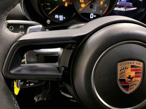 Used 2022 Porsche 718 Cayman GT4 image 23