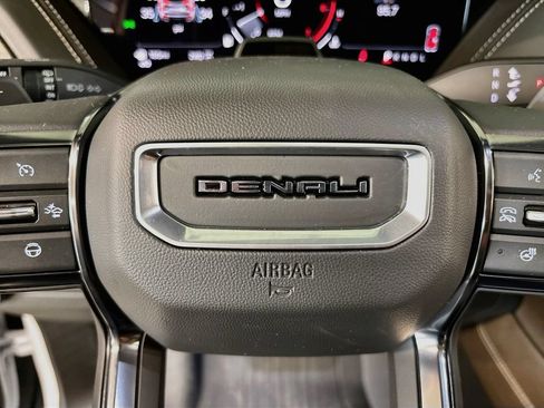 Used 2026 GMC Yukon Denali Ultimate w/ LPO, Floor Liner Package AWD/4WD image 25