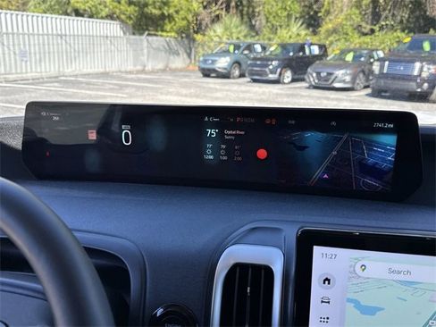 Used 2025 Ford Expedition Active image 39