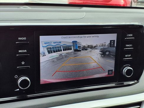 Used 2022 Kia K5 LXS image 18