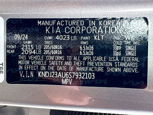 Used 2025 Kia Soul LX w/ LX Technology Package image 28