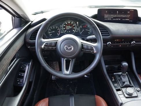 Used 2024 MAZDA MAZDA3 s image 19