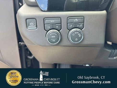 New 2026 Chevrolet Silverado 1500 LT w/ Leather Package AWD/4WD image 17
