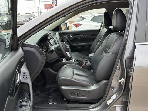 Used 2019 Nissan Rogue SL AWD/4WD image 11