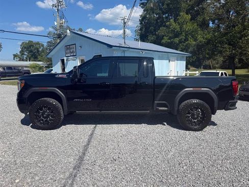 Used 2020 GMC Sierra 2500 AT4 w/ AT4 Premium Package AWD/4WD image 4