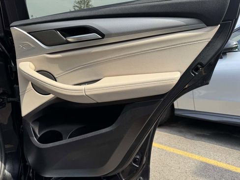 Used 2020 BMW X3 M40i w/ Executive Package image 39