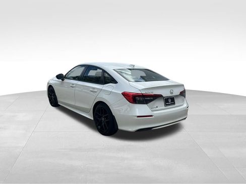 Used 2022 Honda Civic Sport image 3