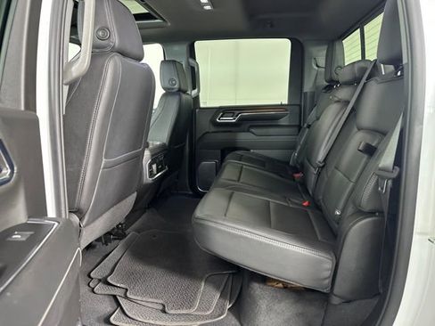 Used 2024 GMC Sierra 2500 Denali w/ Technology Package image 26