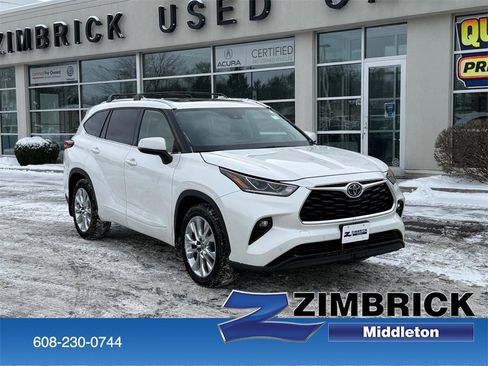 Used 2021 Toyota Highlander Limited image 1