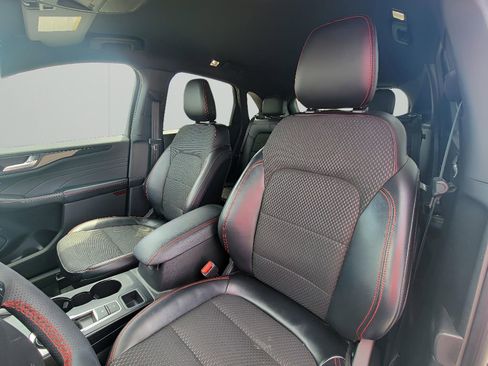 Used 2023 Ford Escape ST-Line w/ Tech Pack #1 image 10