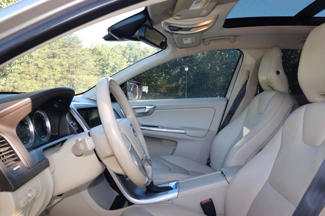 Used 2013 Volvo XC60 3.2 FWD image 9