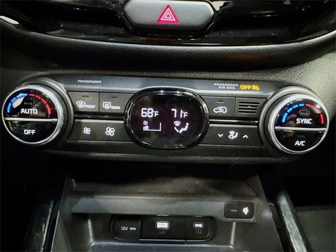 Used 2023 Kia Soul GT-Line image 23