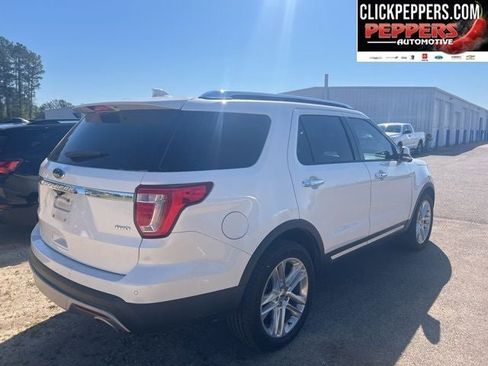 Used 2017 Ford Explorer Limited w/ Equipment Group 301A AWD/4WD image 5