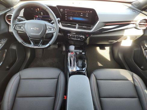 New 2026 Chevrolet Trax RS w/ Sunroof Package FWD image 23