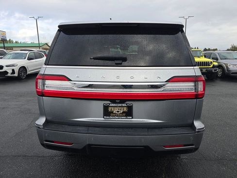 Used 2021 Lincoln Navigator 4WD image 14
