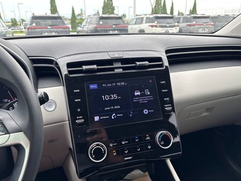 Used 2022 Hyundai Tucson SEL AWD/4WD image 3