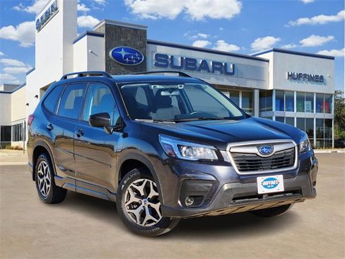 Used 2019 Subaru Forester Premium image 1
