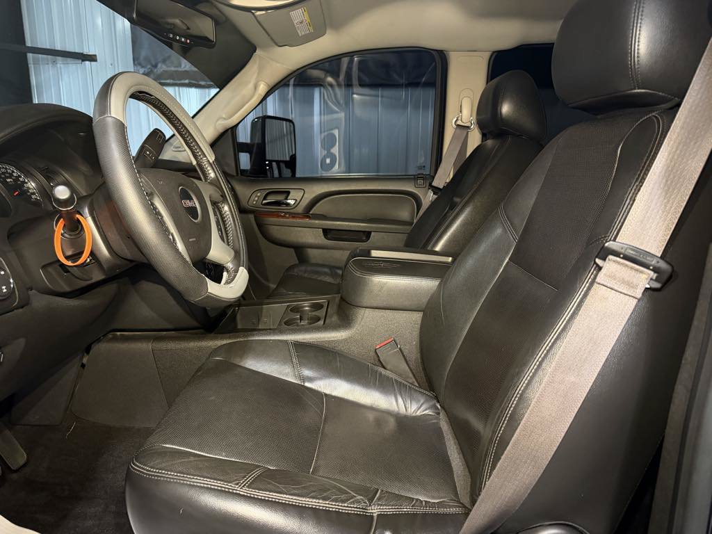 Used 2013 GMC Sierra 2500 SLT w/ SLT Convenience Package AWD/4WD image 37