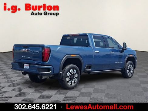 New 2026 GMC Sierra 2500 Denali w/ Denali Reserve Package AWD/4WD image 4