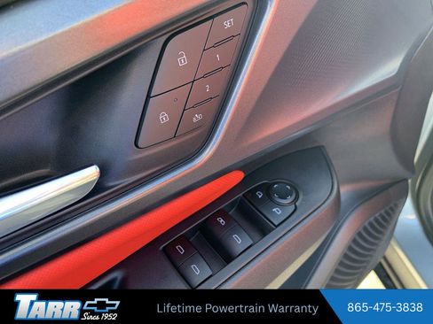 New 2026 Chevrolet Equinox EV RS w/ Convenience Package II AWD/4WD image 15