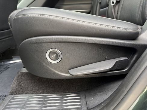 Used 2022 Genesis GV80 2.5T w/ Prestige Package 04 image 28