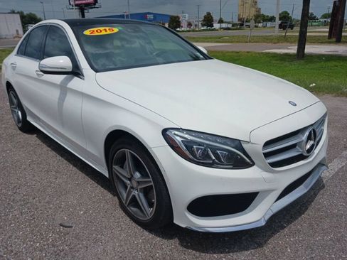 Used 2015 Mercedes-Benz C 300 4MATIC Sedan image 1