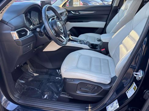 Used 2023 MAZDA CX-5 AWD 2.5 S w/ Premium Package image 9